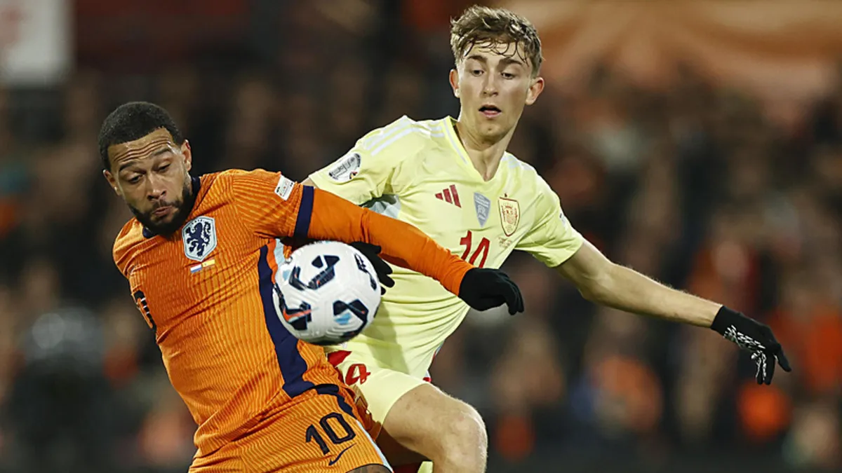Dena Huijsen'den itiraf! "Jose Mourinho benimle ilgilendi"