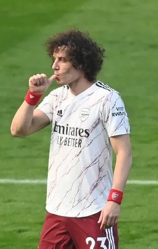 Fenerbahçe transfer bombasını patlatıyor! Mesut Özil devrede: David Luiz bedavaya geliyor