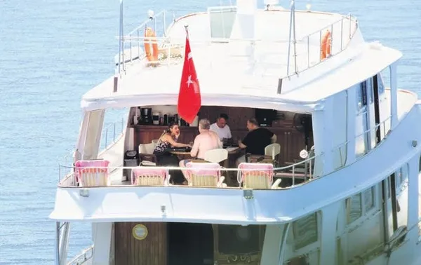 Fikret Orman ve sevgilisi Tuğba Coşkun, Selimiye'de objektiflerimize yansıdı-2