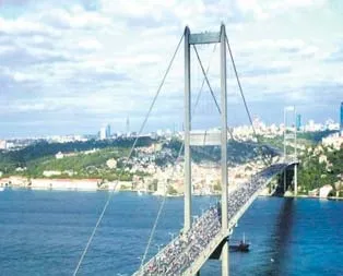 Boğaz Köprüsü’nde Venus şov