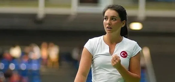 TÜRK TENİS TARİHİNDE BİR İLK