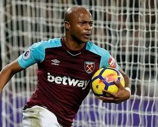 Janssen yolda Ayew tamam