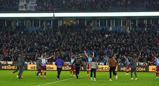 trabzonspor-tek-atti-3-aldi-trabzonspor-1-0-kasimpasa-mac-sonucu-ozet-1644075477113.jpeg