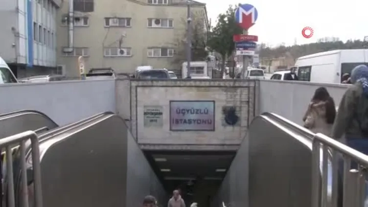 Esenler Üçyüzlü Metrosunda faciadan dönüldü: Vidalar fırladı! Yürüyen merdiven bir anda çöktü