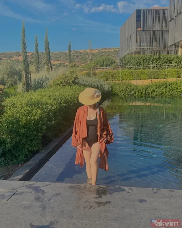 7,5 aylık hamile olan Demet Evgar’ın son haline bakın! Karnı burnunda mayolu pozunu verdi! Sosyal medya sallandı - 10