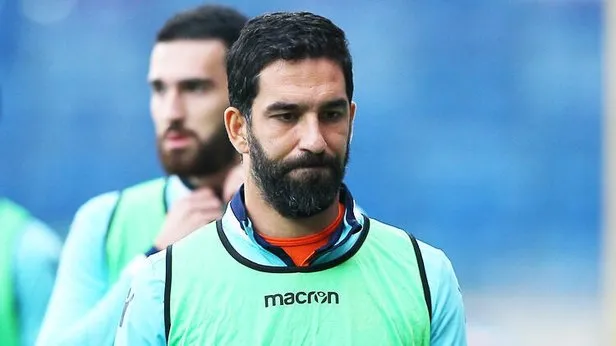 Galatasaray Transfer Iddialarini Yalanlamisti Arda Turan Dan Imali Paylasim Galatasaray Transfer Haberleri Takvim