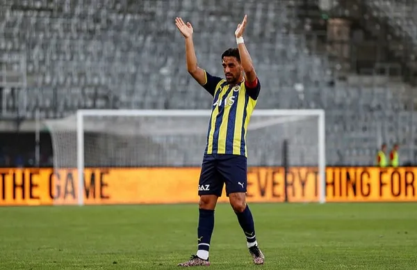 fenerbahce-uefa-listesini-guncelledi-lemos-ve-berisha-surprizi-1659356633733.jpg