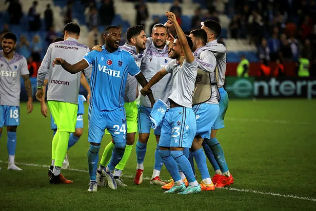 uefa-avrupa-liginde-trabzonspor-evinde-monacoyu-4-0-maglup-etti-1665696661155.jpg