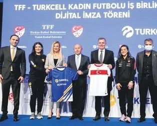 Turkcell’den kadınlara özel imza