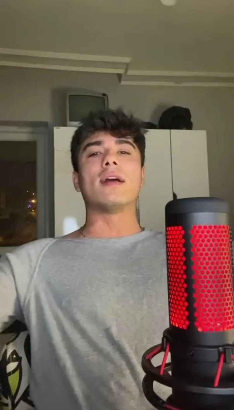 hakan-cakir-davasinda-karar-cemal-zeynal-ile-ahmet-emir-zeynala-muebbet-ve-28er-yil-hapis-1775654204582.jpeg Hakan Çakır davasında karar: Cemal Zeynal ile Ahmet Emir Zeynal'a müebbetten fazlası!-2