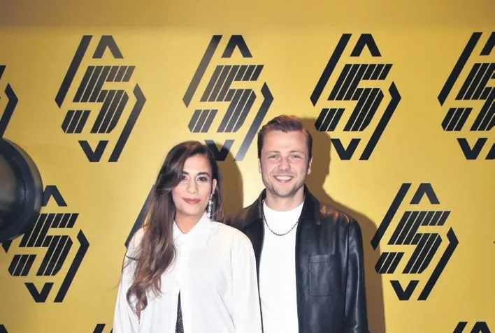 Junior Tolga geliyor!