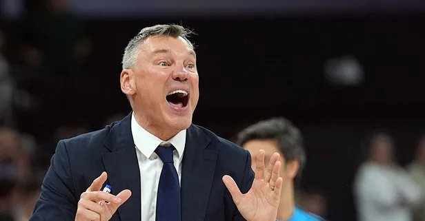 Sarunas Jasikevicius yılın koçu seçildi!