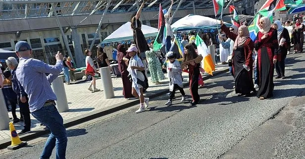 Dünya Filistin için sokaklara çıktı: Barış sağlanana kadar meydanlardayız