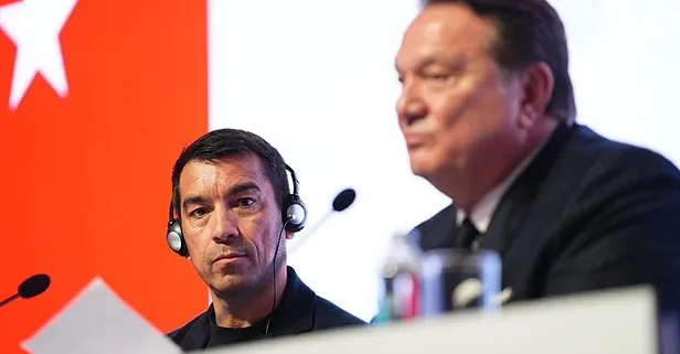 Beşiktaş neden yabancı hoca seçti? Giovanni van Bronckhorst'tan Ryan Kent sözleri