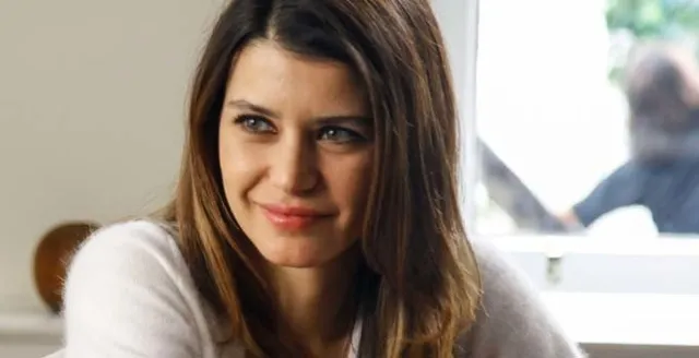 Netflix'in Beren Saat'in yeni dizisi Atiye'de kimler oynuyor? Atiye konusu nedir? Atiye ne zaman başlıyor?-2
