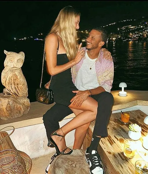 yeni-gelin-seyma-subasidan-bayram-tarifesi-seyma-abonelik-ucretlerine-zam-ustune-zam-yapiyor-1687894152493.jpeg Yeni gelin Şeyma Subaşı'dan bayram tarifesi! Şeyma abonelik ücretlerine zam üstüne zam yapıyor...-4