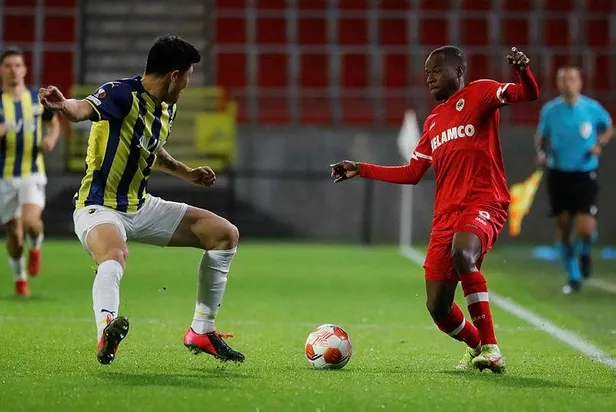 avrupada-fenerin-gecesi-antwerp-0-3-fenerbahce-mac-sonucu-1636064318216.jpeg