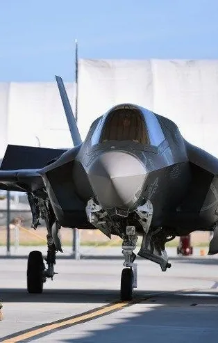 ABD'nin F35 savaş uçağı düştü