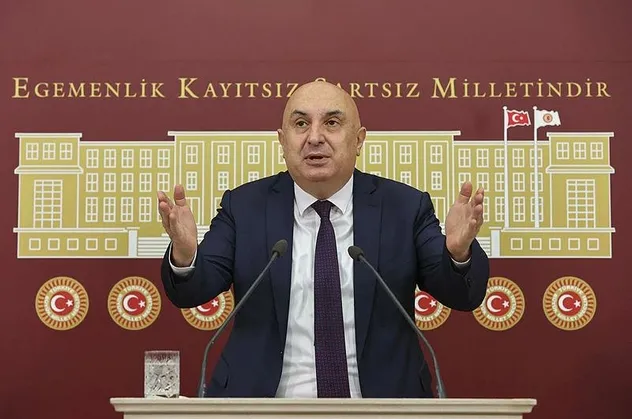 CHP'deki mandacı zihniyet ispatı! Engin Özkoç'tan itiraf gibi "ekonomi" açıklaması: Yabancı devletler Erdoğan'ı istemiyor