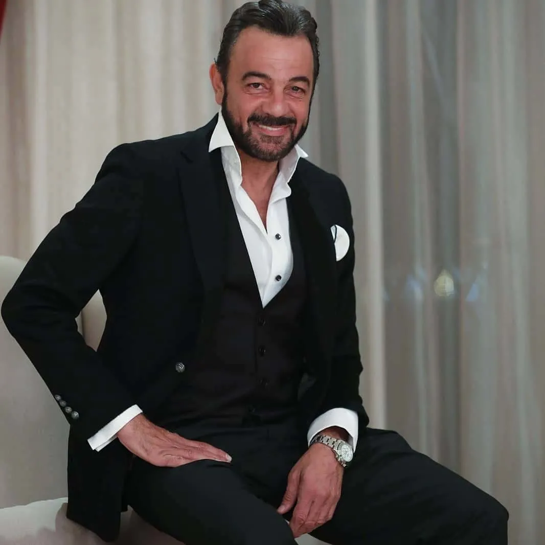 Cenk Torun oğlu mezuniyet pozuyla ortalığı kasıp kavurdu! Mankenlere taş çıkarttı! “Resmen babasının gençliği” - 7