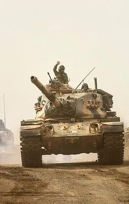 Batıdaki cephede bombardıman başladı...