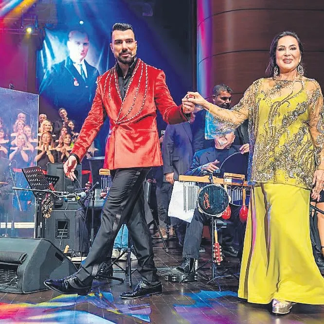 175 kişilik iyilik korosu