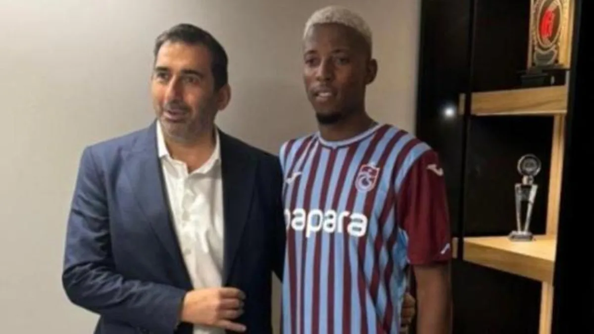 Trabzonspor Simon Banza ve Serdar Saatçı'yı KAP'a bildirdi