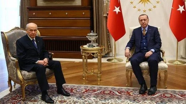 AK Parti'nin Seçim Yasası taslağı hazır! Detaylar belli oldu: Baraj yüzde 5'e düşecek-6