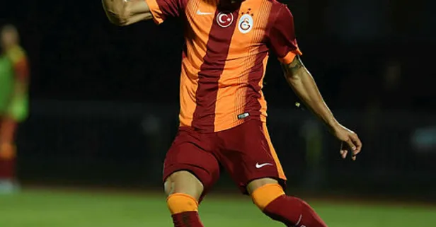 Galatasaray'ın eski yıldızı Alex Telles koronavirüse yakalandı