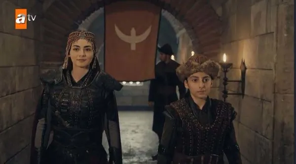 osman-bey-bilecik-karacahisar-ve-kulucahisari-geri-aldi-iste-kurulus-osmanin-sosyal-medyaya-damga-vuran-o-sahn-1672260904337.jpg Osman Bey Bilecik, Karacahisar ve Kulucahisar’ı geri aldı! İşte Kuruluş Osman’ın sosyal medyaya damga vuran o sahnesi...-7