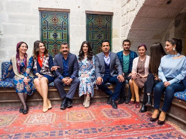 Aşk ve Mavi'ye Keremcem transferi! Emrah Aşk ve Mavi dizisinden ayrıldı!-1