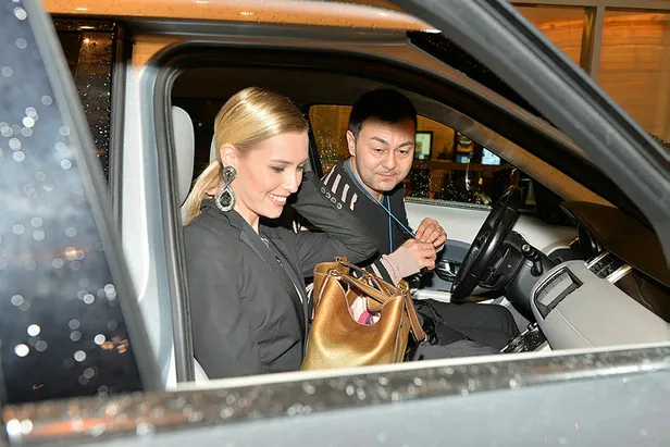 Serdar Ortaç ile Chloe Loughnan çiftinden şaşırtan hamle-2