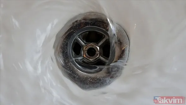 Lavaboya asla dökmemeniz gereken 9 şey! Meğer 100 tonluk atık... - 12