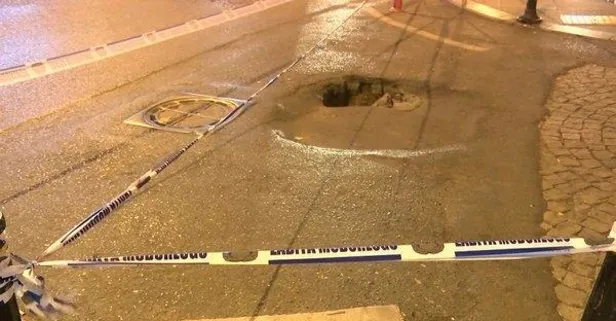 İstanbul Beşiktaş'ta yol çöktü!