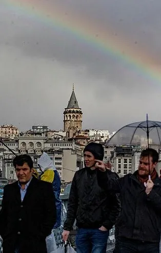 Son dakika: 14 Nisan AKOM'dan İstanbul için şiddetli yağmur uyarısı | İstanbul hava durumu