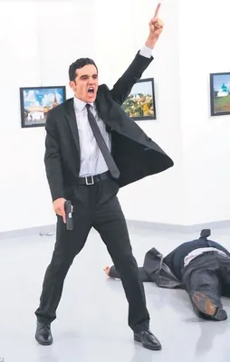 FETÖ tetikçisinin takiyyesi mesajda!