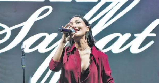 Elif Saffat Bodrum’da sahne aldı: Zarafeti ve güçlü yorumuyla büyüledi