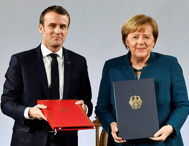 Son dakika: Merkel'den Avrupa Ordusu açıklaması-1