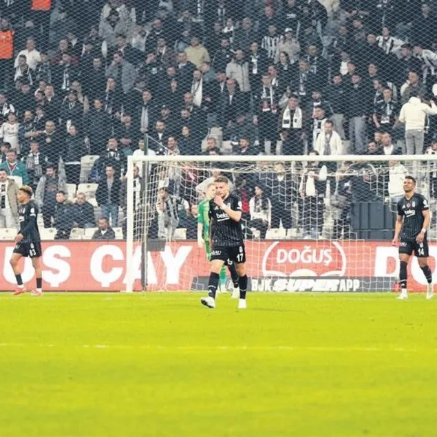 Kafa vuruşlarına çare bulamıyor
