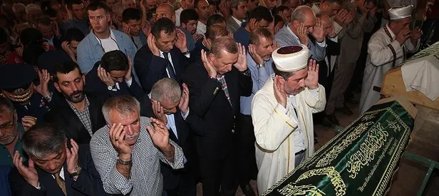Erdoğan, Ziya İlgen'in annesinin cenazesine katıldı