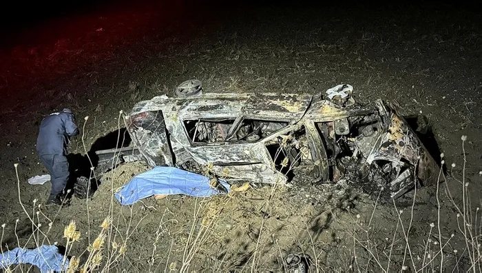 Kütahya'da kan donduran kaza: Takla atıp alev alan otomobilde hayatını kaybetti-6