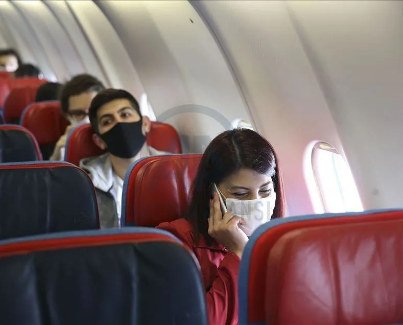 Uçaklarda maske zorunluluğu kalktı mı?