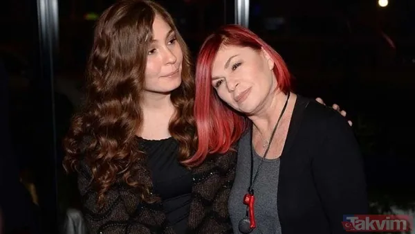 Emel Müftüoğlu'nun kızı da ünlü çıktı gören duyan inanamadı! Annesinin izinden giden Çağrı güzelliğiyle mest etti - 19