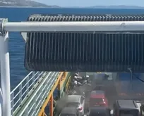 Feribotta dehşet anları: Yangın çıktı yolcular tahliye edildi! Balıkesir Valiliğinden açıklama | Feribot iskeleye yanaştırıldı