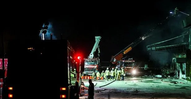 Arnavutköy’deki fabrika yangını tamamen söndürüldü