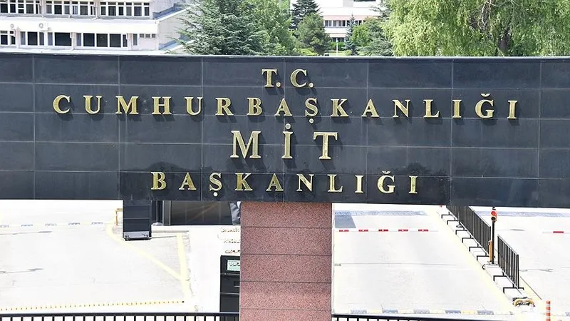 mit-kpss-sartsiz-35-yas-alti-personel-alimi-basvuru-sartlari-ortaya-cikti-istihbarat-uzmani-muhendis-dil-uzman-1722542444751.jpg
