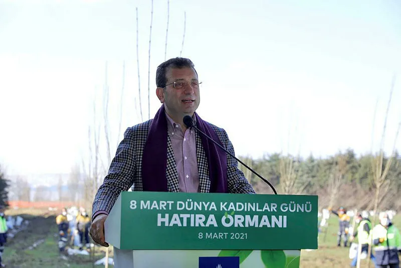 CHP’li İBB’nin son skandalı! Eşcinsel eğitimi zorunlu tuttu