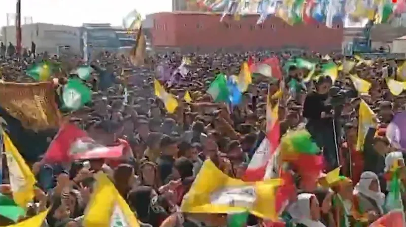 chpnin-ittifak-ortagi-demden-apo-bogurtuleri-dem-partliler-bebek-katiline-selam-cakti-ak-parti-ve-mhpye-oy-ver-1710948191840.jpeg CHP'nin ittifak ortağı DEM'den 'APO' böğürtüleri! DEM Partliler bebek katiline selam çaktı, AK Parti ve MHP'ye oy vermeyin çağrısı yaptı-5