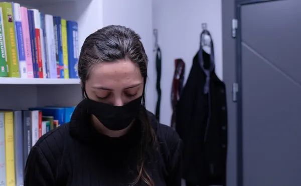 konyada-rezidansta-nisanlisiyla-birlikte-eski-sevgilisine-grup-halinde-iskence-41-yil-hapis-cezasi-isteniyor-1654065776341.jpg Konya'da rezidansta nişanlısıyla birlikte eski sevgilisine grup halinde işkence! 41 yıl hapis cezası isteniyor-5