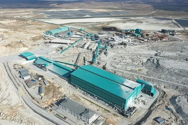 turkiyenin-enerjideki-kizilelmasi-cevher-degil-mucevher-altinda-berat-albayrakin-imzasi-var-1683696740463.jpg Türkiye'nin enerjideki 'Kızılelma'sı: Cevher değil mücevher! Altında Berat Albayrak'ın imzası var-9